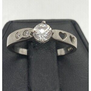 Vintage Round CZ Solitaire Band Ring Size 7.25 Sterling Silver 925 Ring 2g‎